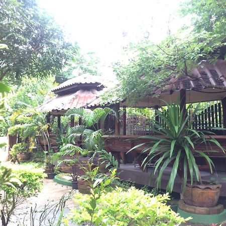 The Local Mae Hong Son Apartment Ngoại thất bức ảnh